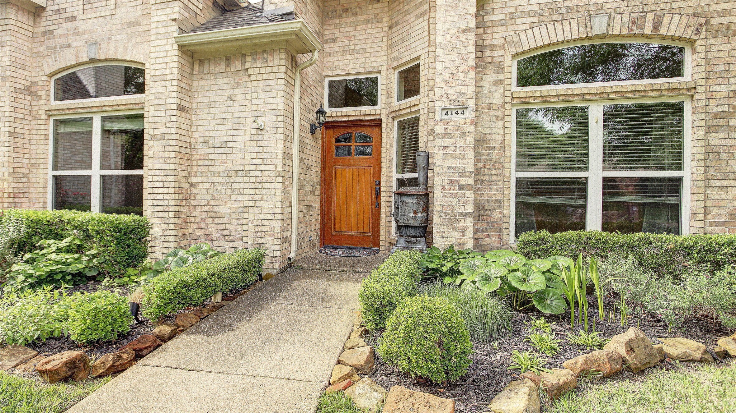 4144 Briarbend Road Dallas TX 75287
