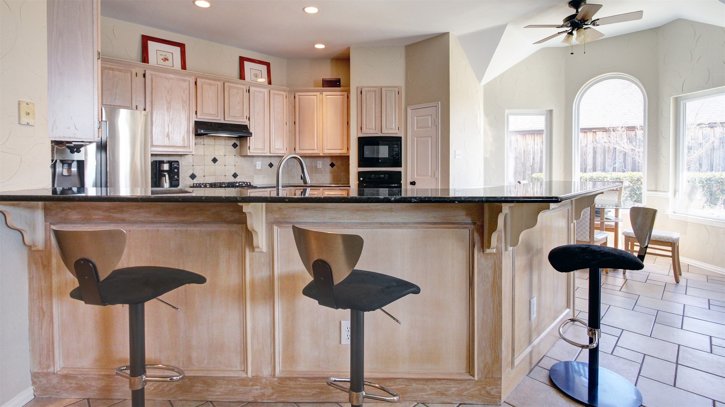 4144 Briarbend Road Dallas TX 75287