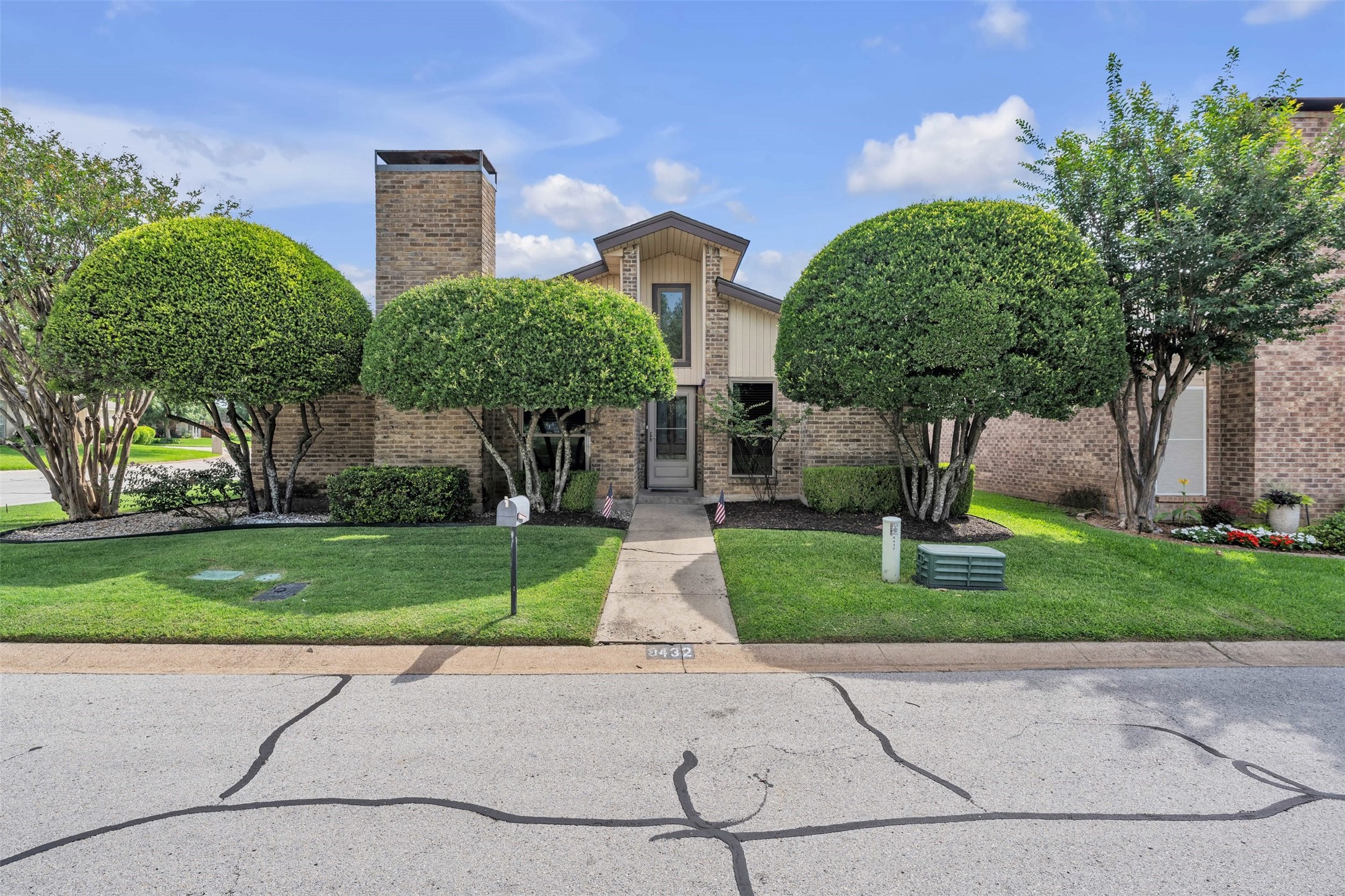 9432 Mountain Lake Fort Worth TX 76179