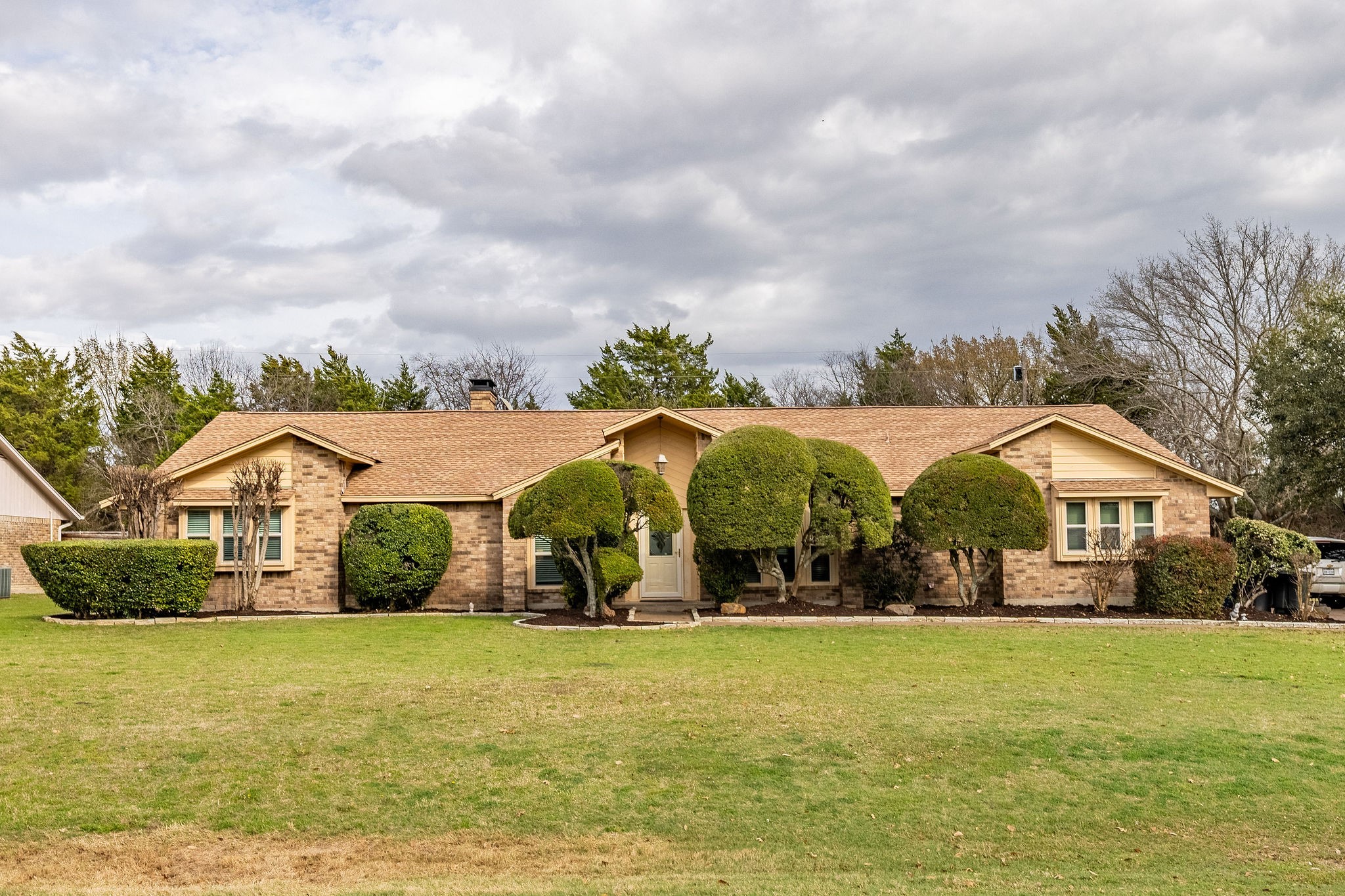 328 Shadowwood Trail Ovilla TX 75154