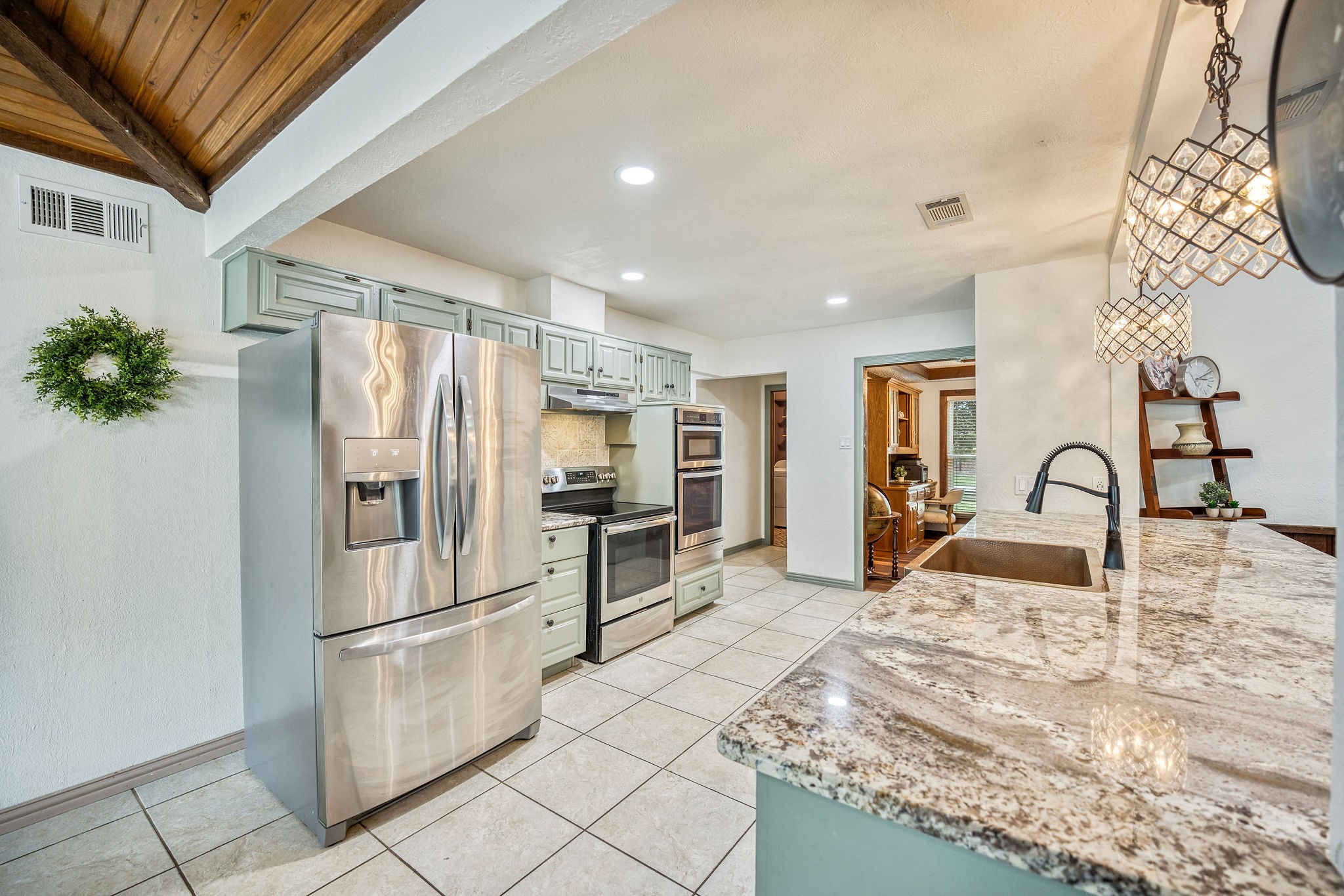 328 Shadowwood Trail Ovilla TX 75154