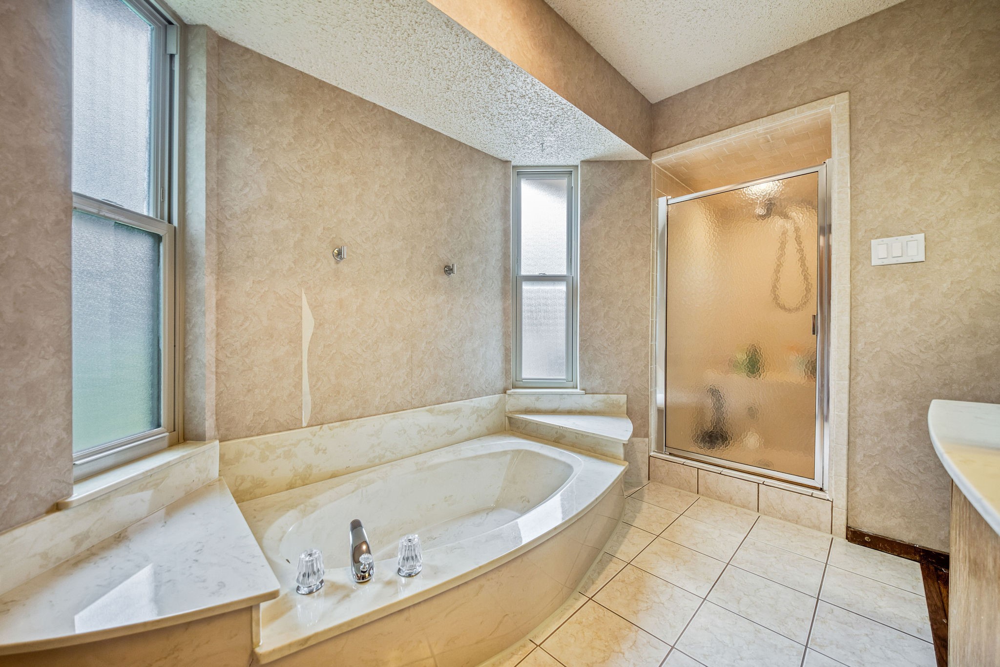 328 Shadowwood Trail Ovilla TX 75154