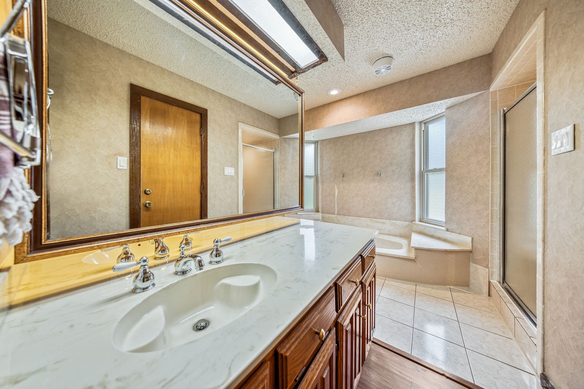 328 Shadowwood Trail Ovilla TX 75154