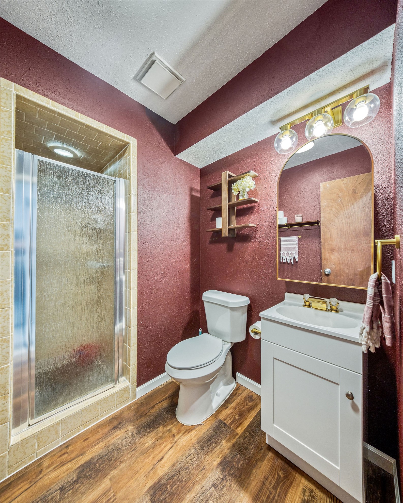328 Shadowwood Trail Ovilla TX 75154