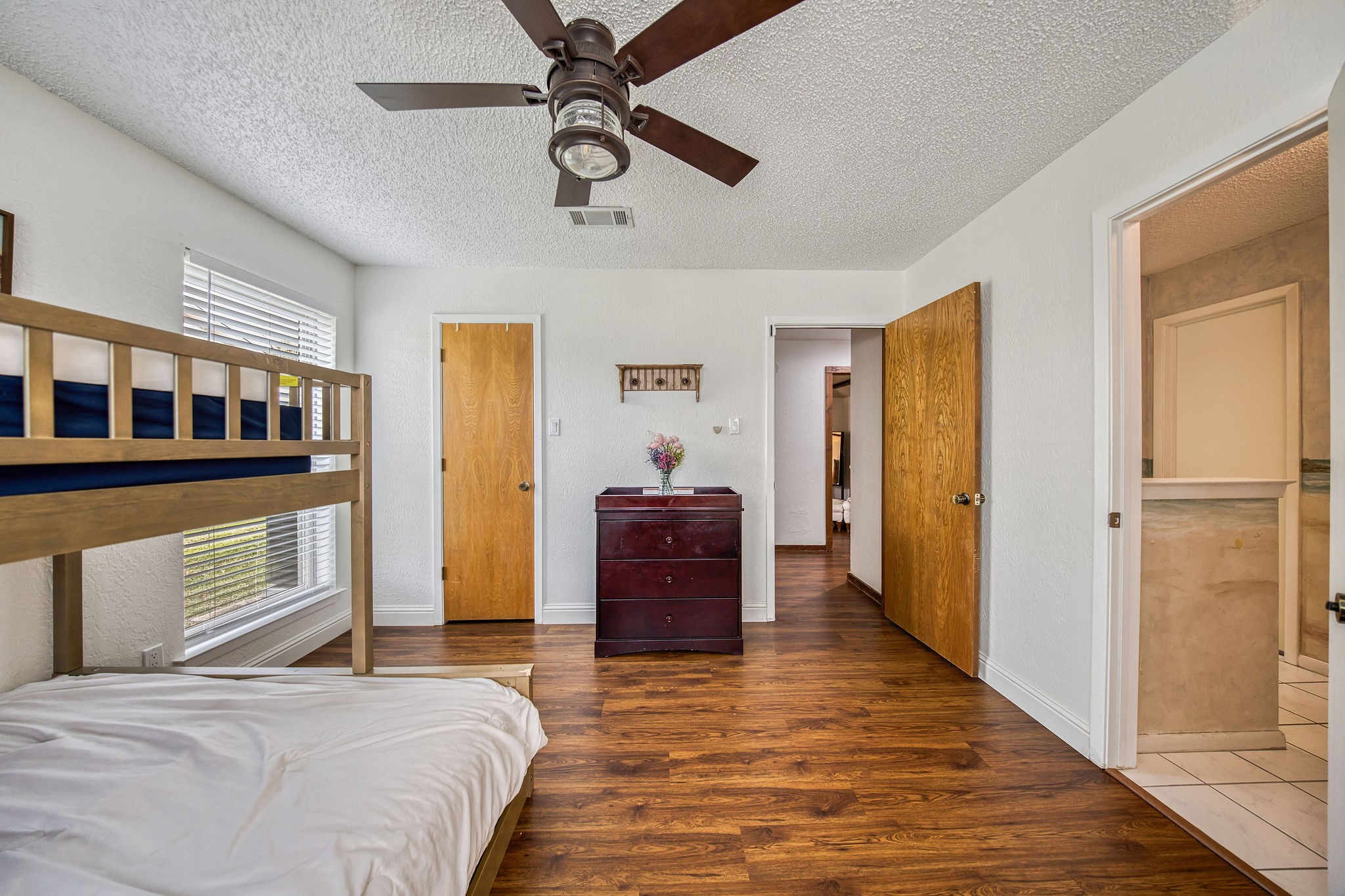 328 Shadowwood Trail Ovilla TX 75154