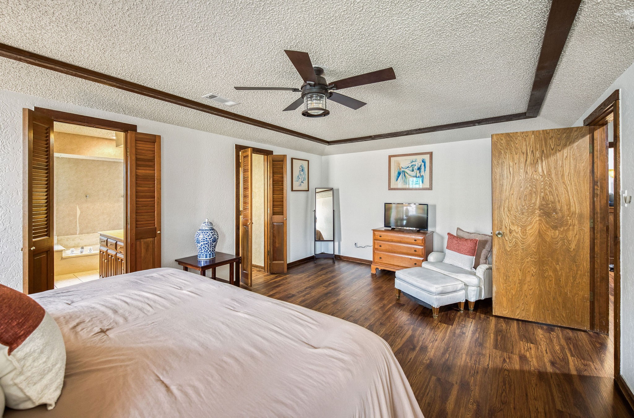 328 Shadowwood Trail Ovilla TX 75154