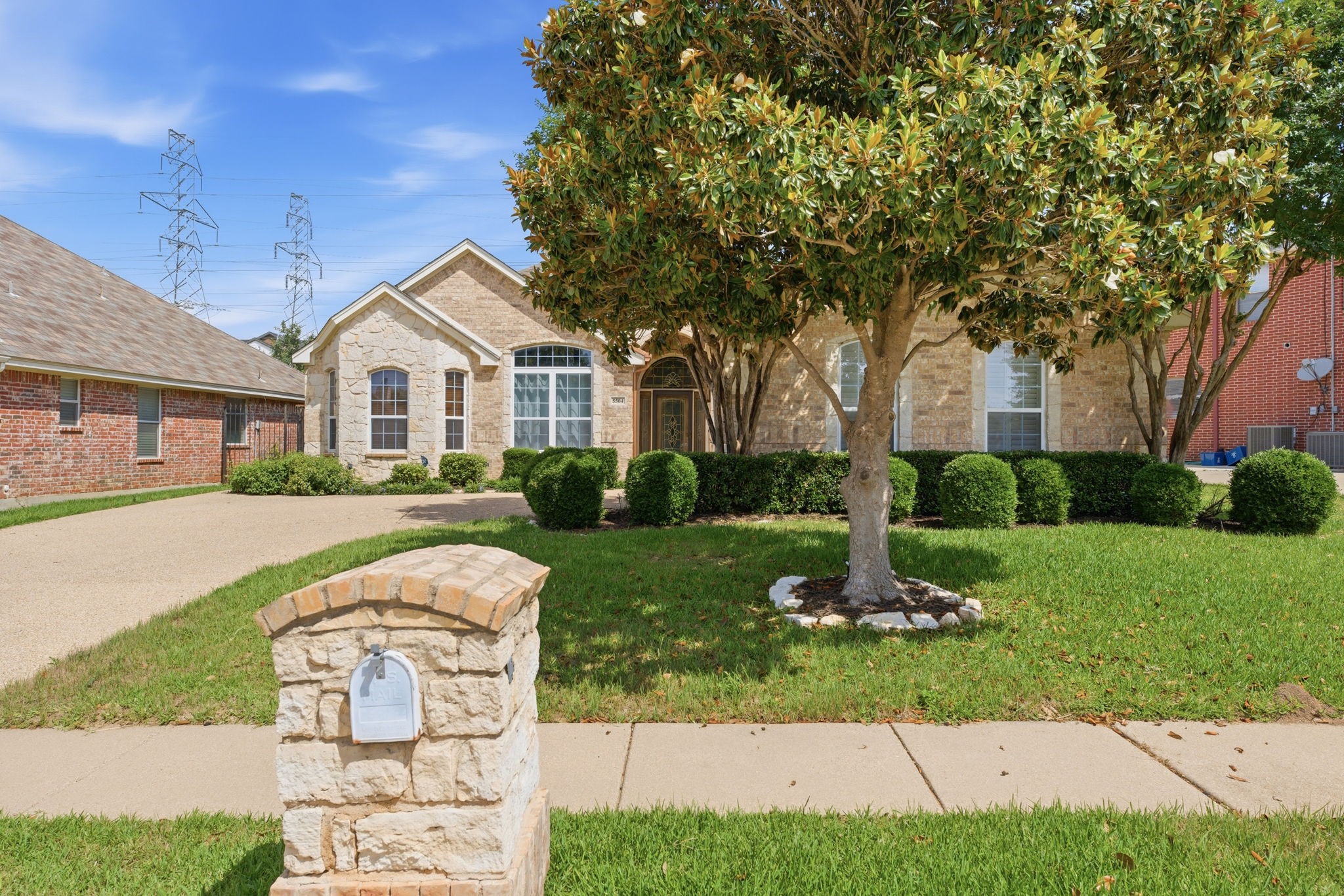 5504 Plata Lane Benbrook TX 76126