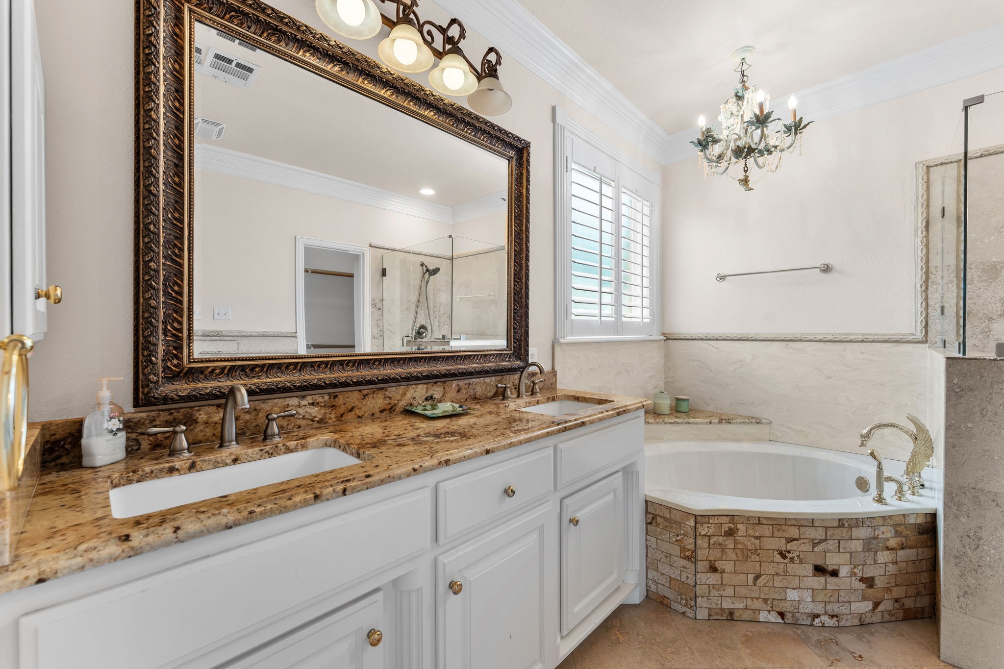 5504 Plata Lane Benbrook TX 76126