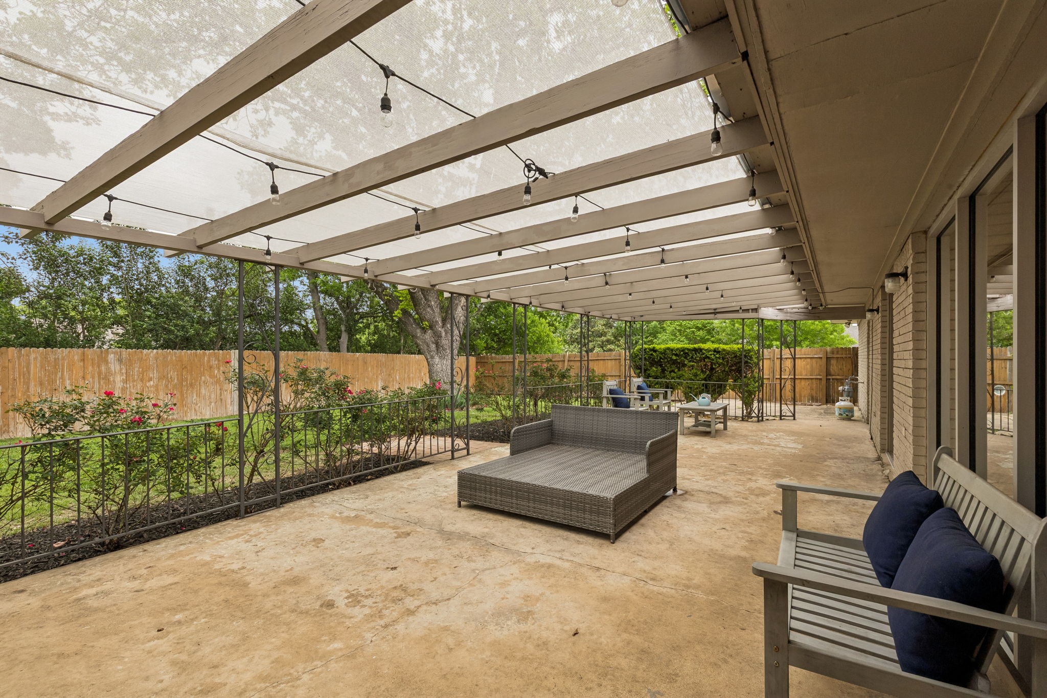 3840 Walton Avenue Fort Worth TX 76133