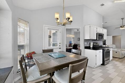 211 Ember Glen Drive Arlington TX 76018