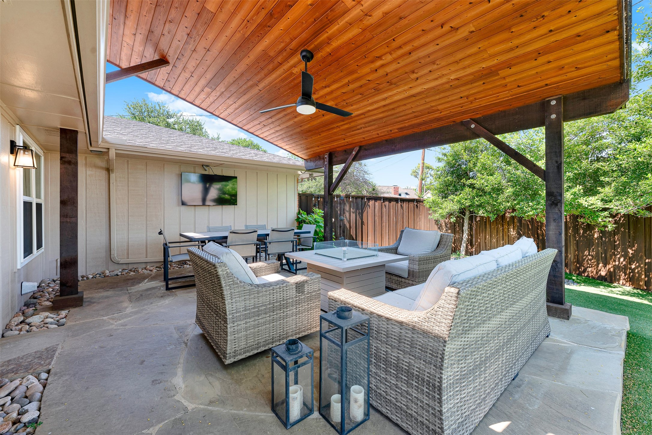 2712 Forest Grove Drive Richardson TX 75080