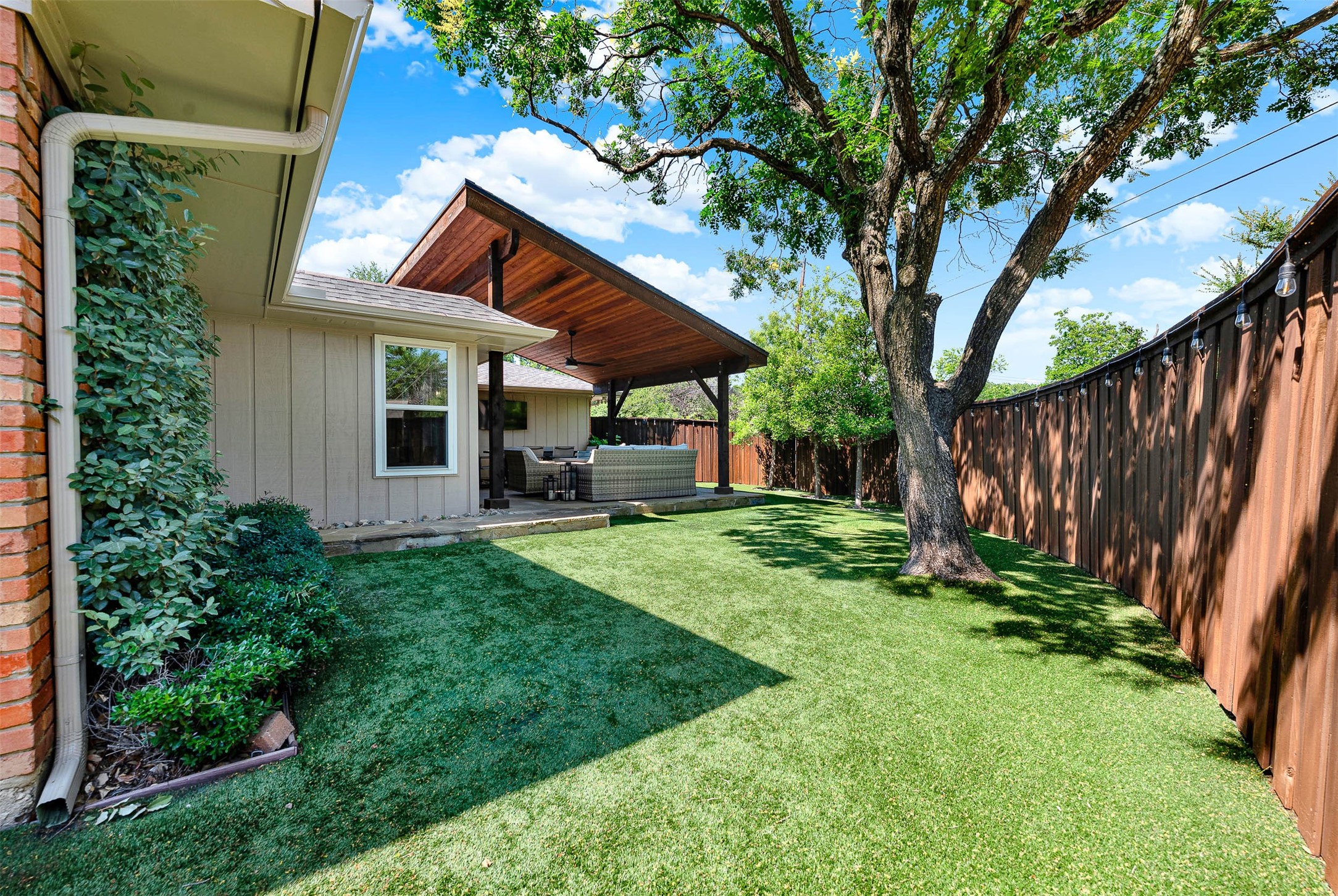 2712 Forest Grove Drive Richardson TX 75080