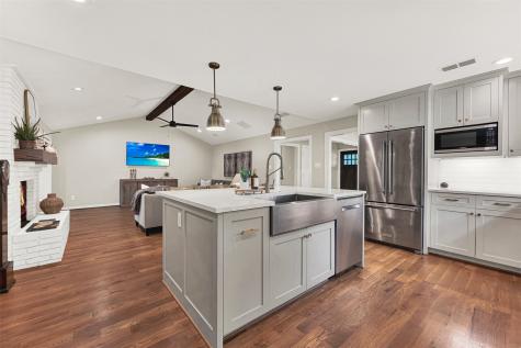 2712 Forest Grove Drive Richardson TX 75080