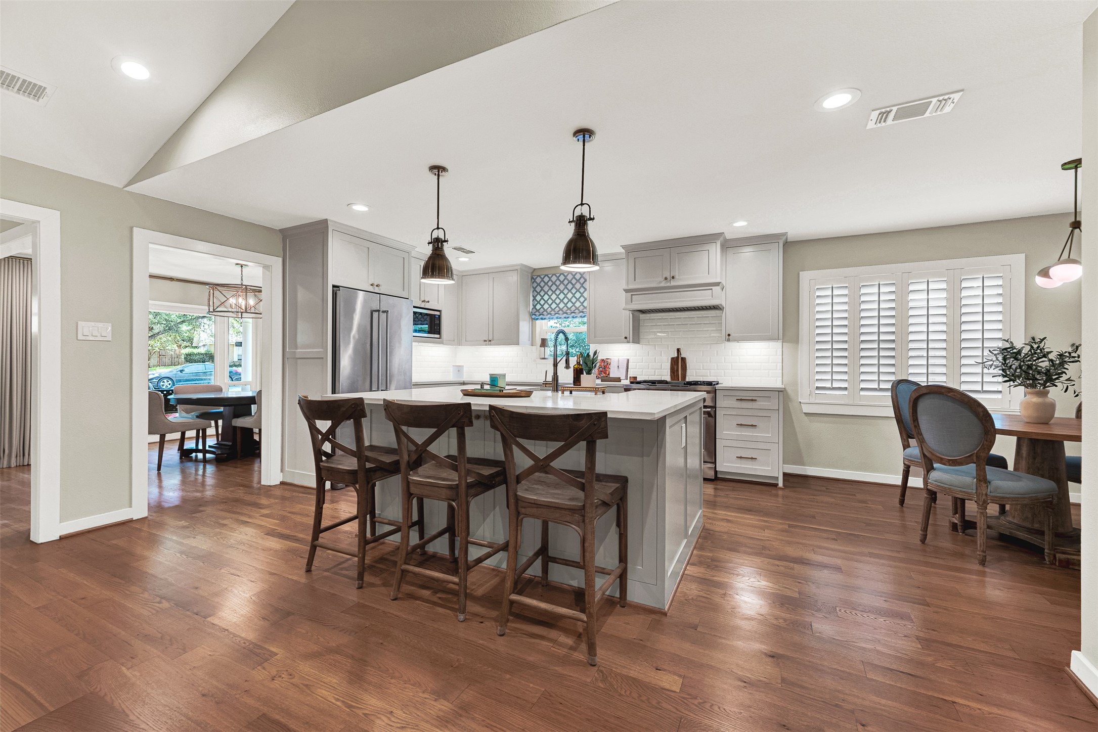 2712 Forest Grove Drive Richardson TX 75080
