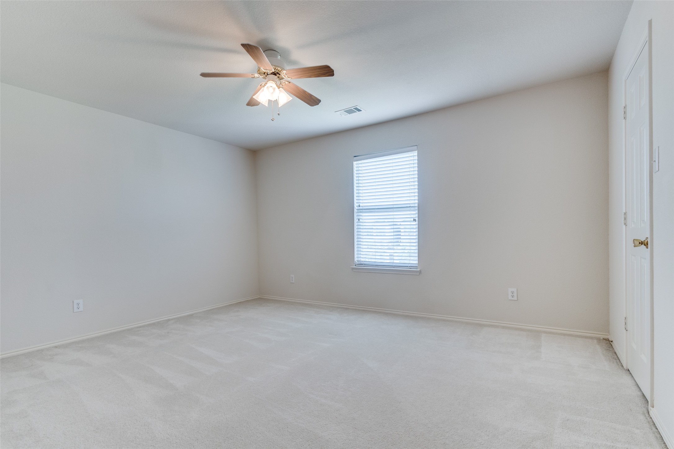 5132 Senator Drive Fort Worth TX 76244