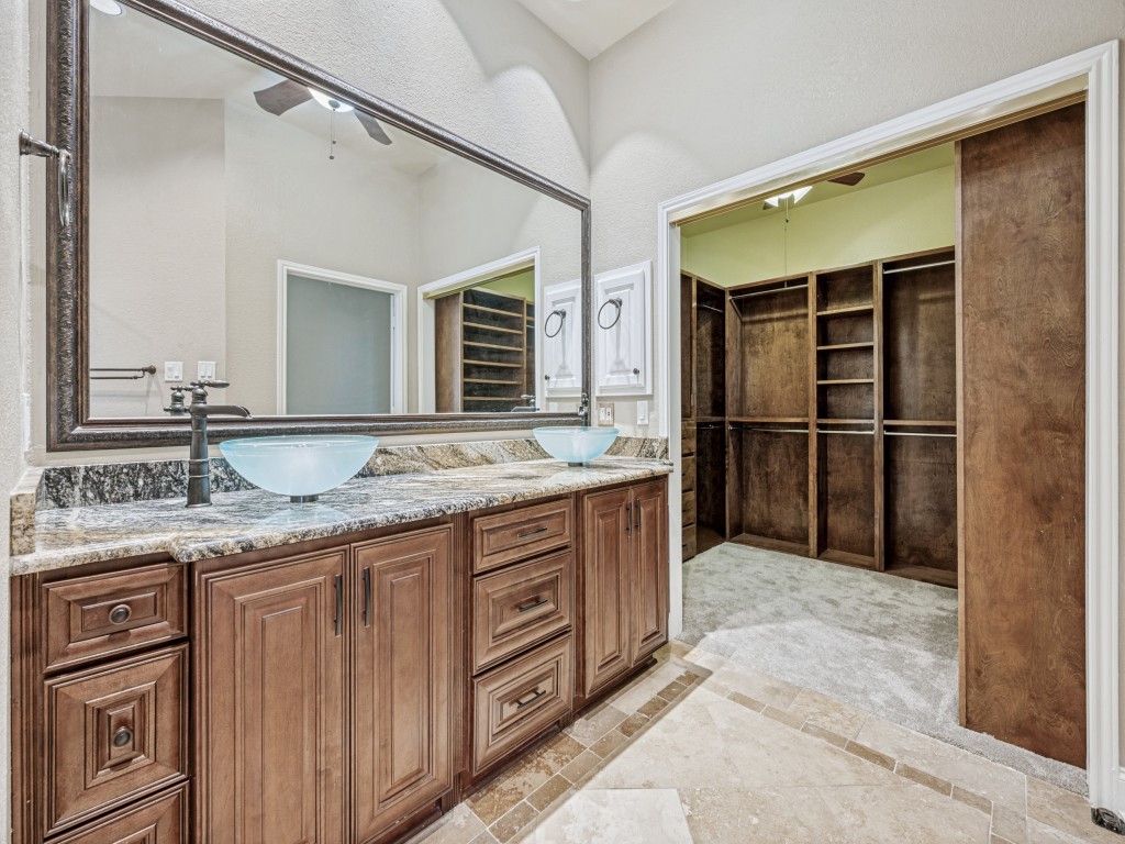 8605 Wellington Point Drive Irving TX 75063