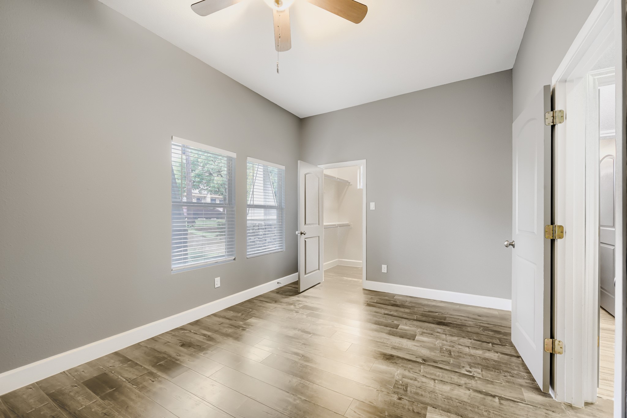210 W Oak Street Mansfield TX 76063