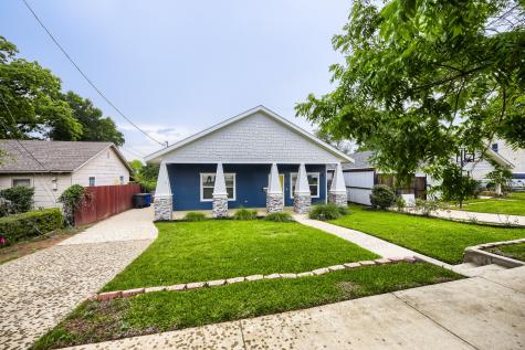 210 W Oak Street Mansfield TX 76063