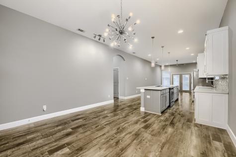 210 W Oak Street Mansfield TX 76063