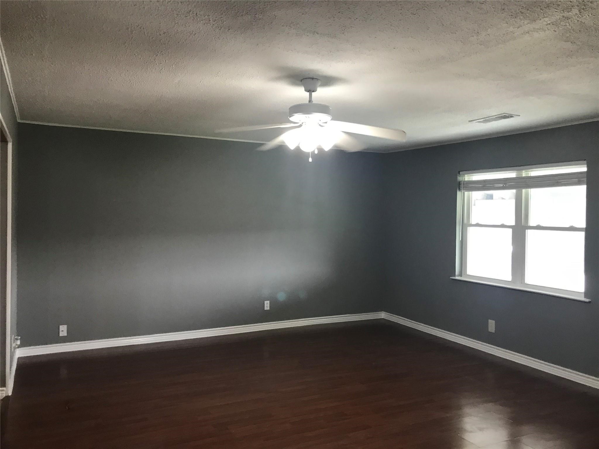 303 Raymond Street Farmersville TX 75442