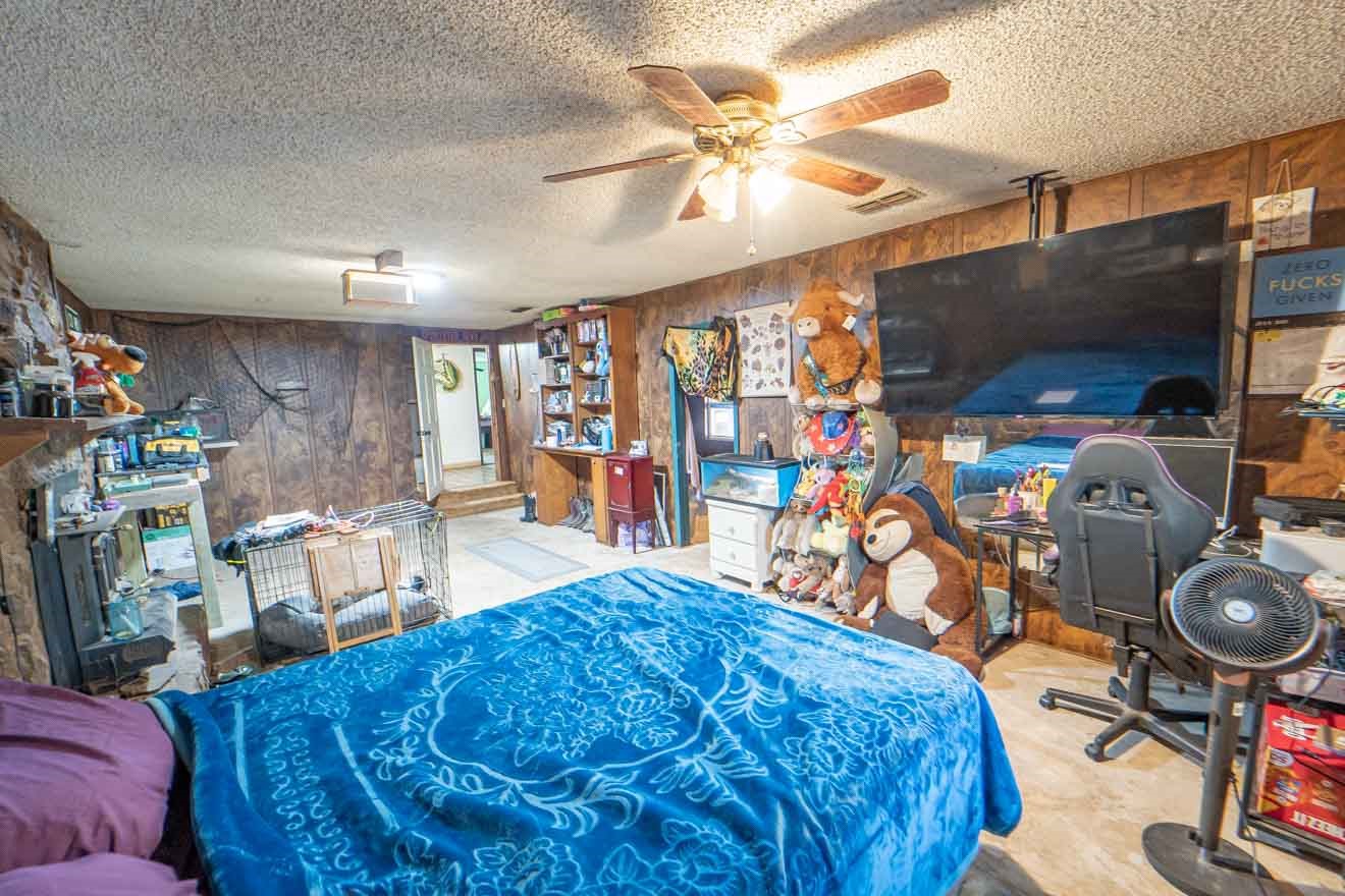 1318 W 2nd Street Breckenridge TX 76424