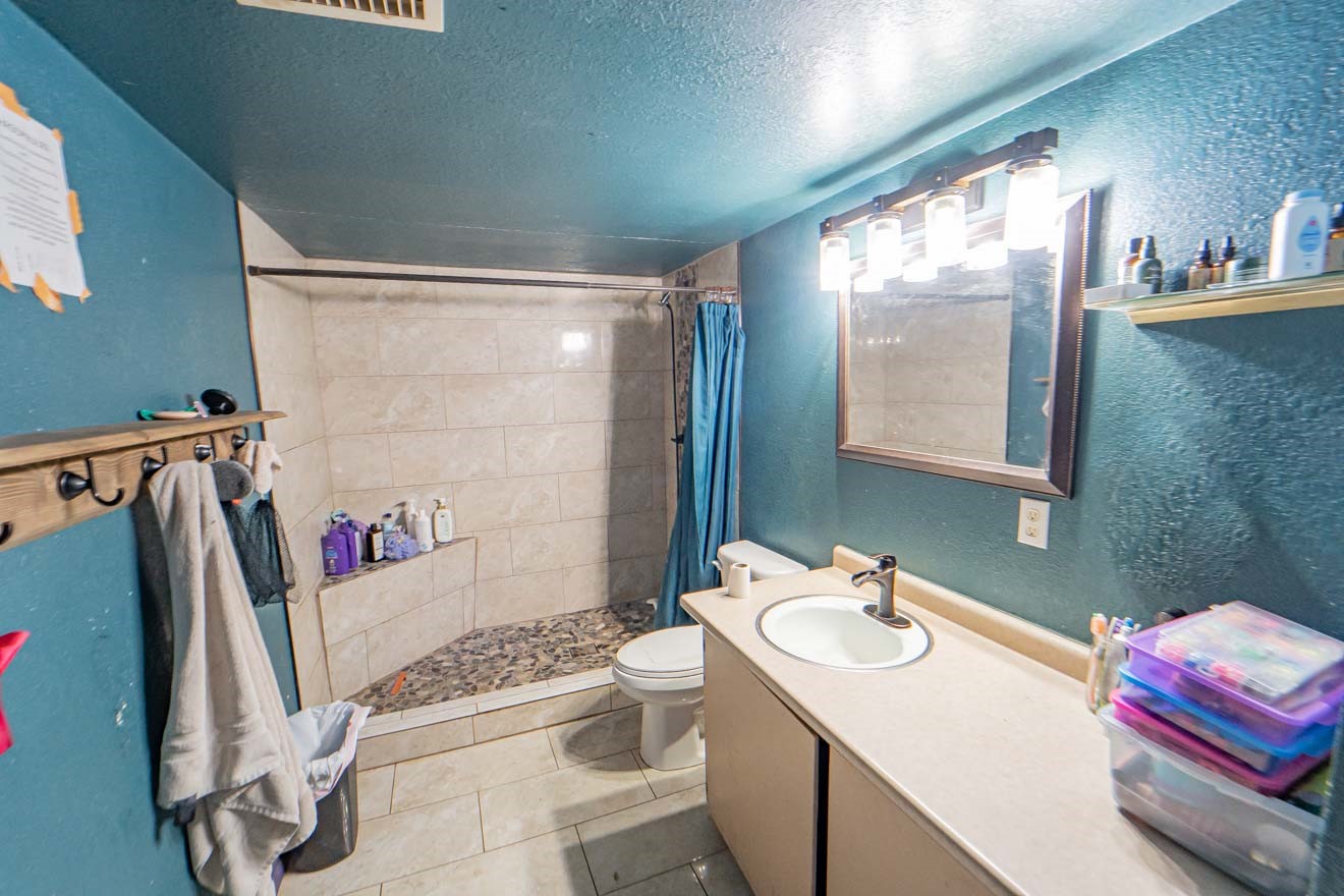 1318 W 2nd Street Breckenridge TX 76424