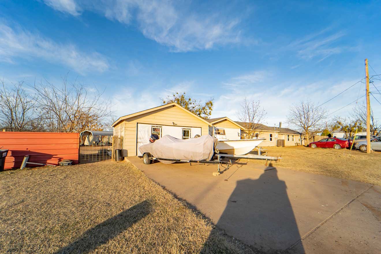 1318 W 2nd Street Breckenridge TX 76424