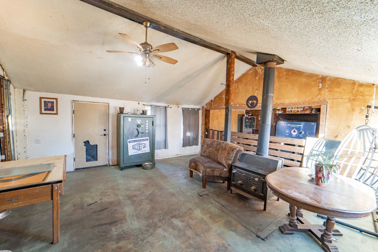 1318 W 2nd Street Breckenridge TX 76424