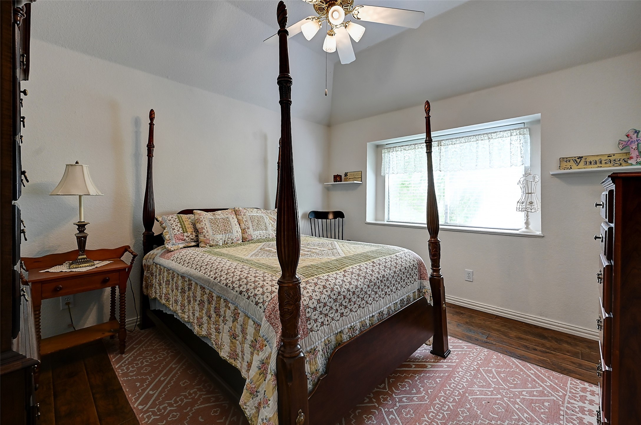 6608 Barclay Lane Garland TX 75044