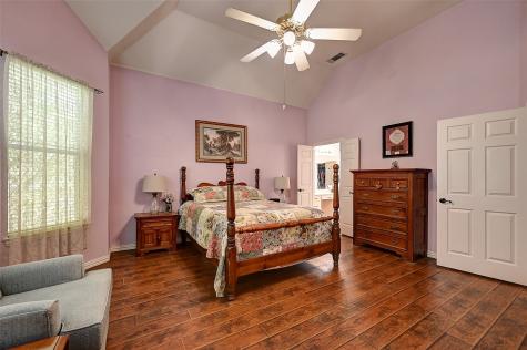 6608 Barclay Lane Garland TX 75044