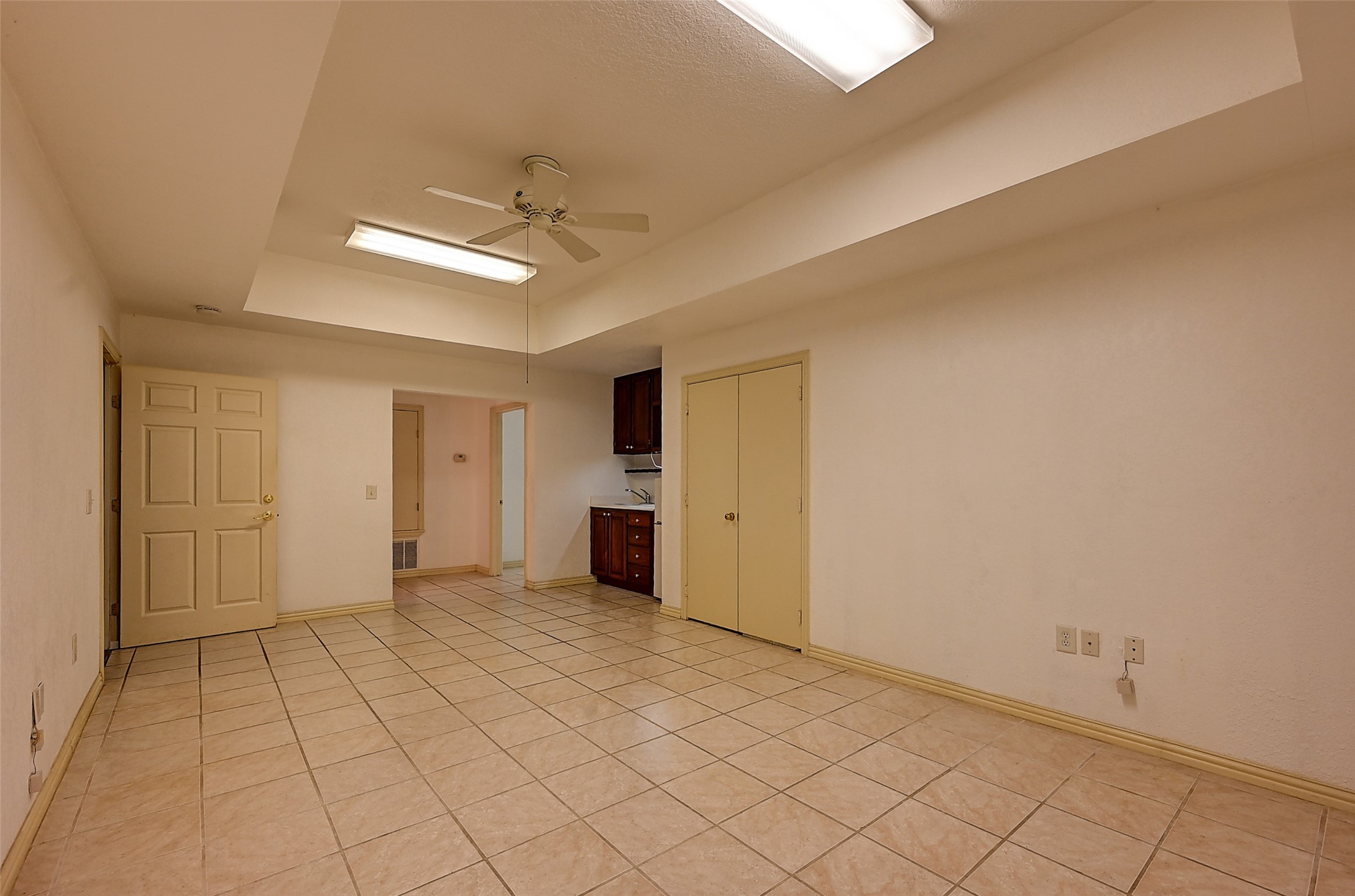 6608 Barclay Lane Garland TX 75044