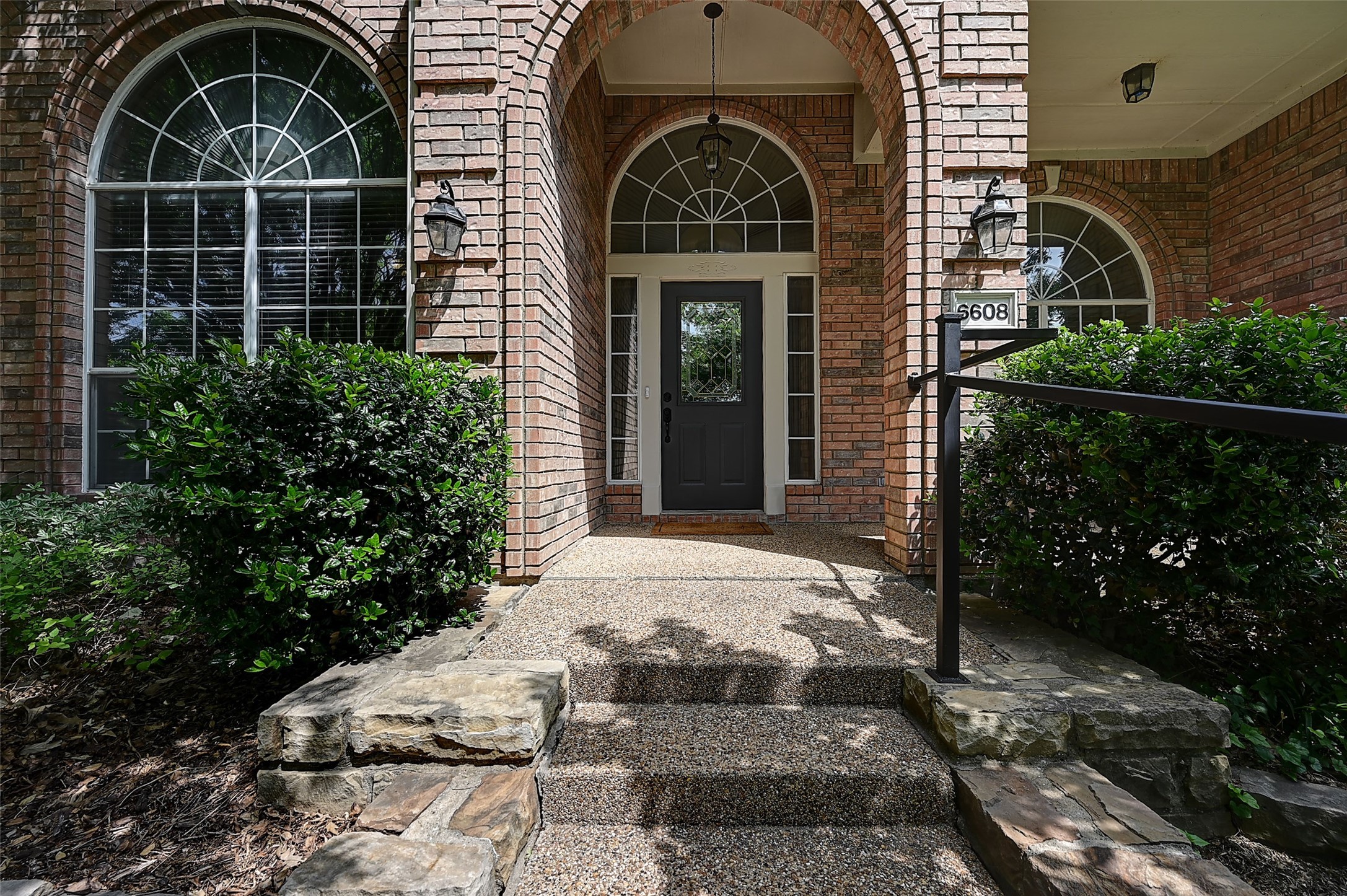 6608 Barclay Lane Garland TX 75044