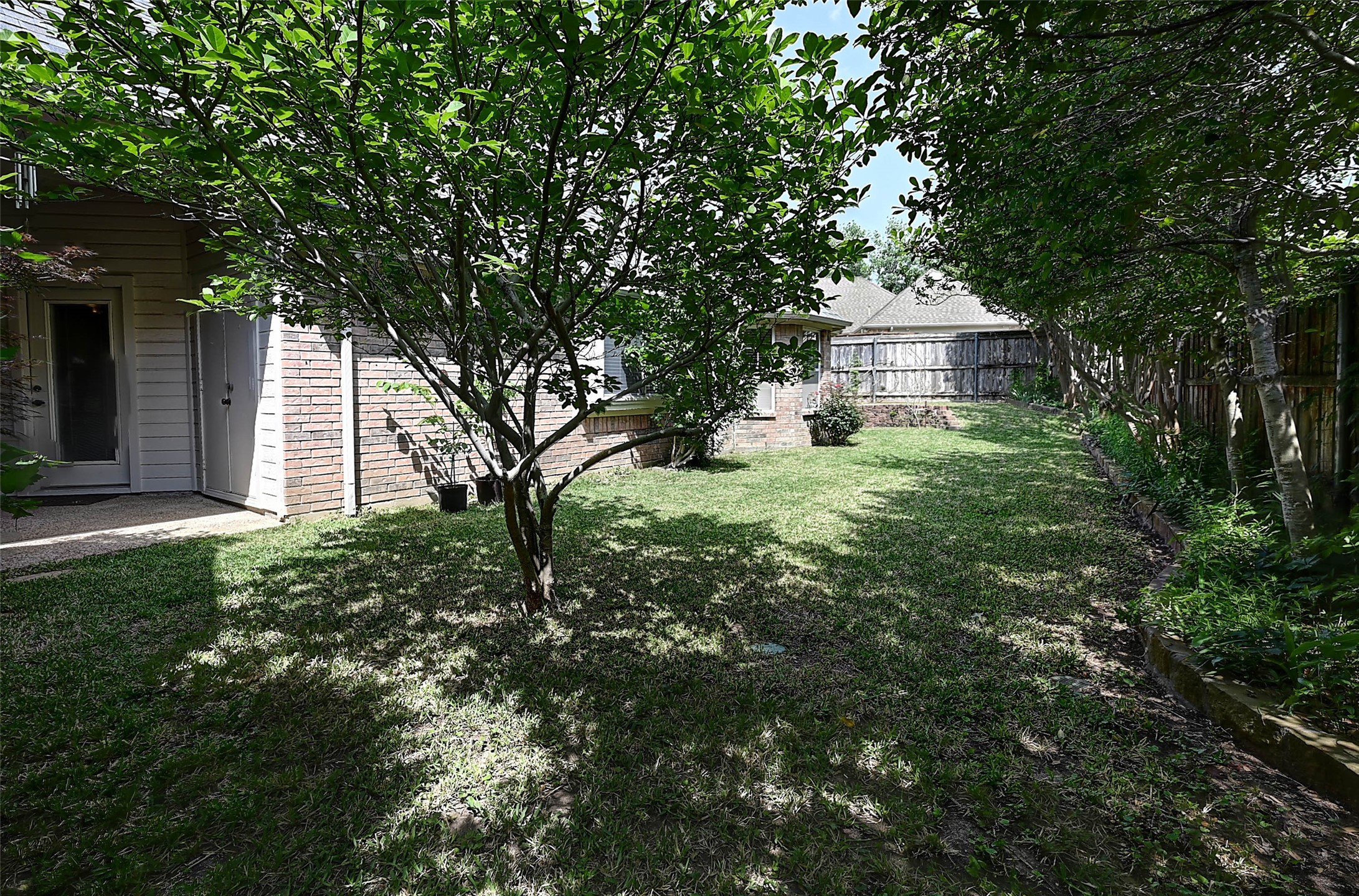 6608 Barclay Lane Garland TX 75044