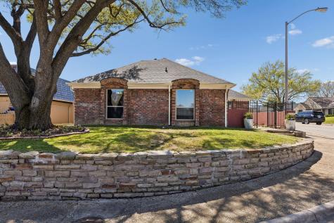 8115 Old Moss Road Dallas TX 75231