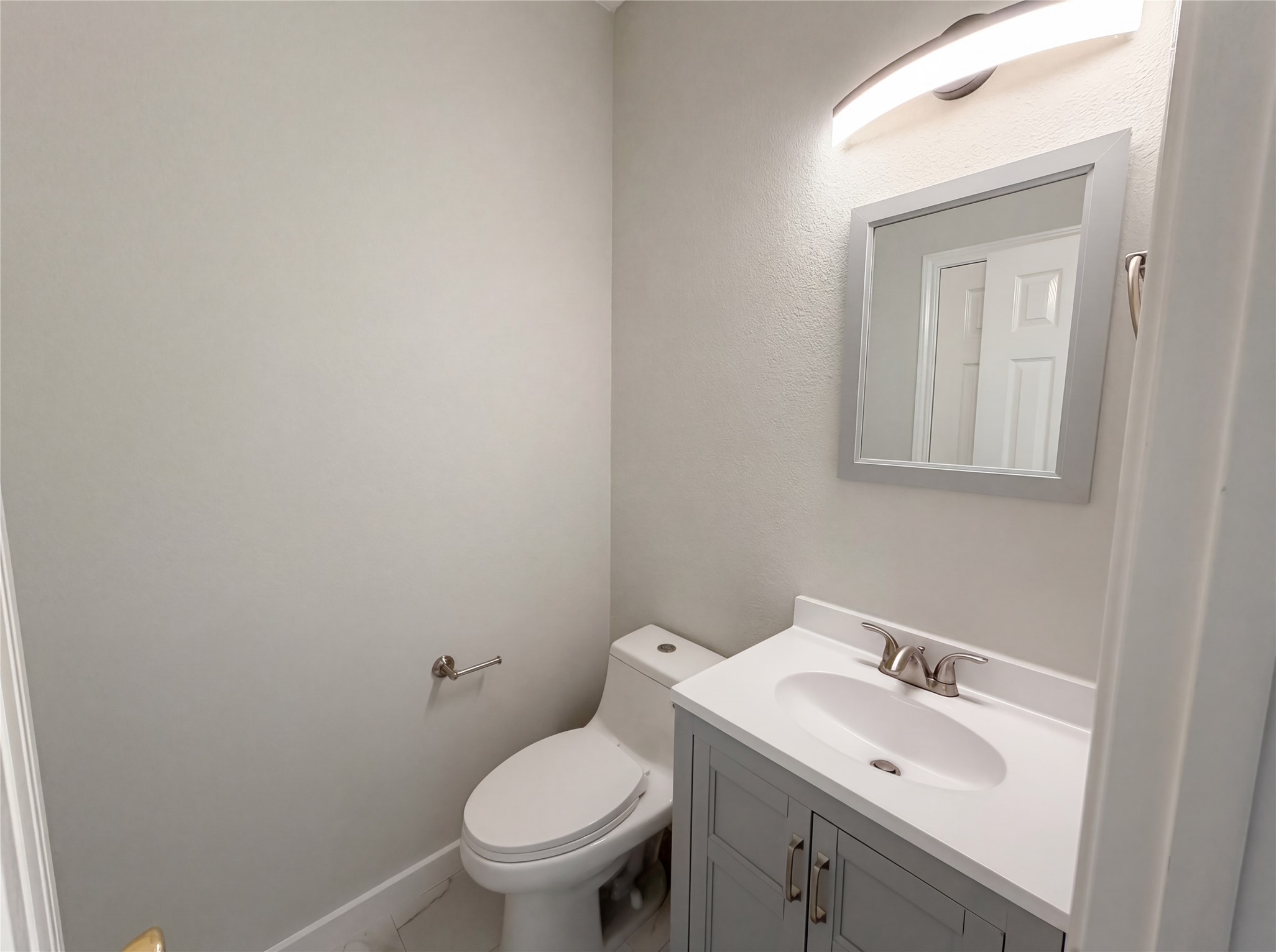 954 S Old Orchard Lane Lewisville TX 75067