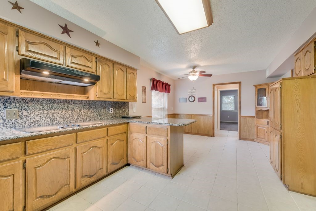 834 Rock Creek Lane Red Oak TX 75154