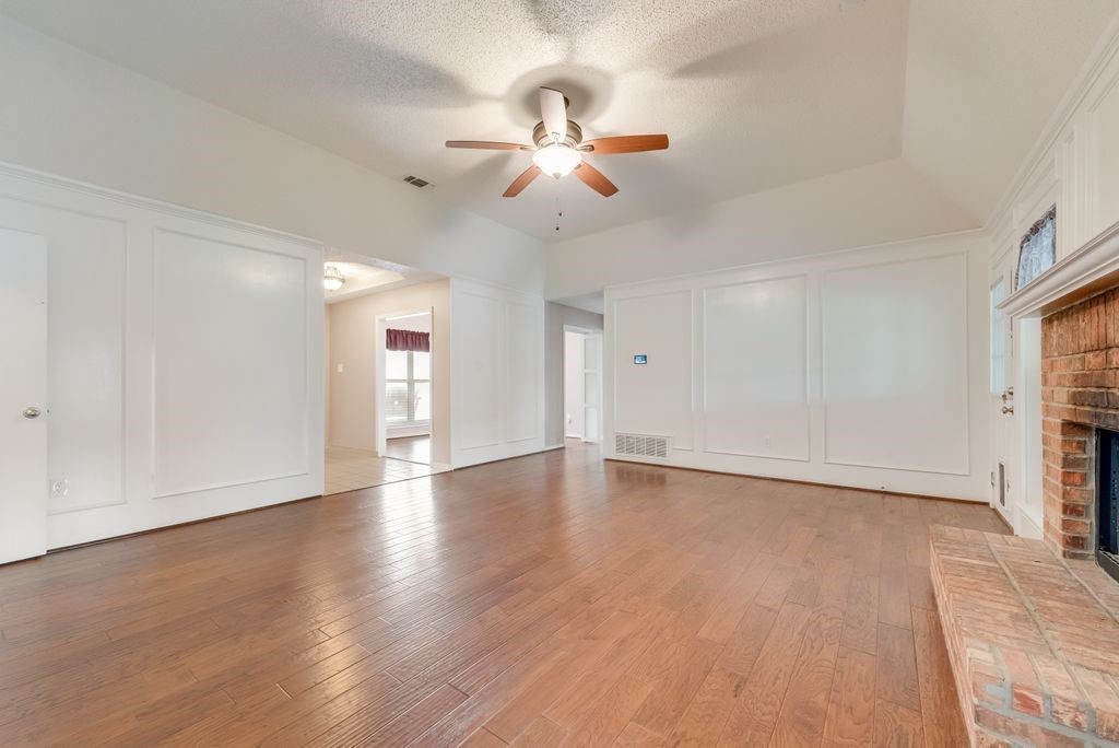834 Rock Creek Lane Red Oak TX 75154