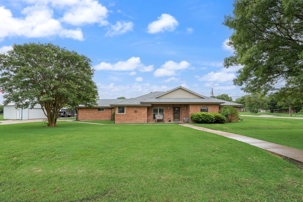 834 Rock Creek Lane Red Oak TX 75154