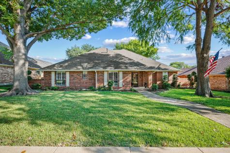 4006 Thornhill Way Rowlett TX 75088