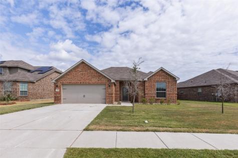 1704 Mackinac Drive Crowley TX 76036