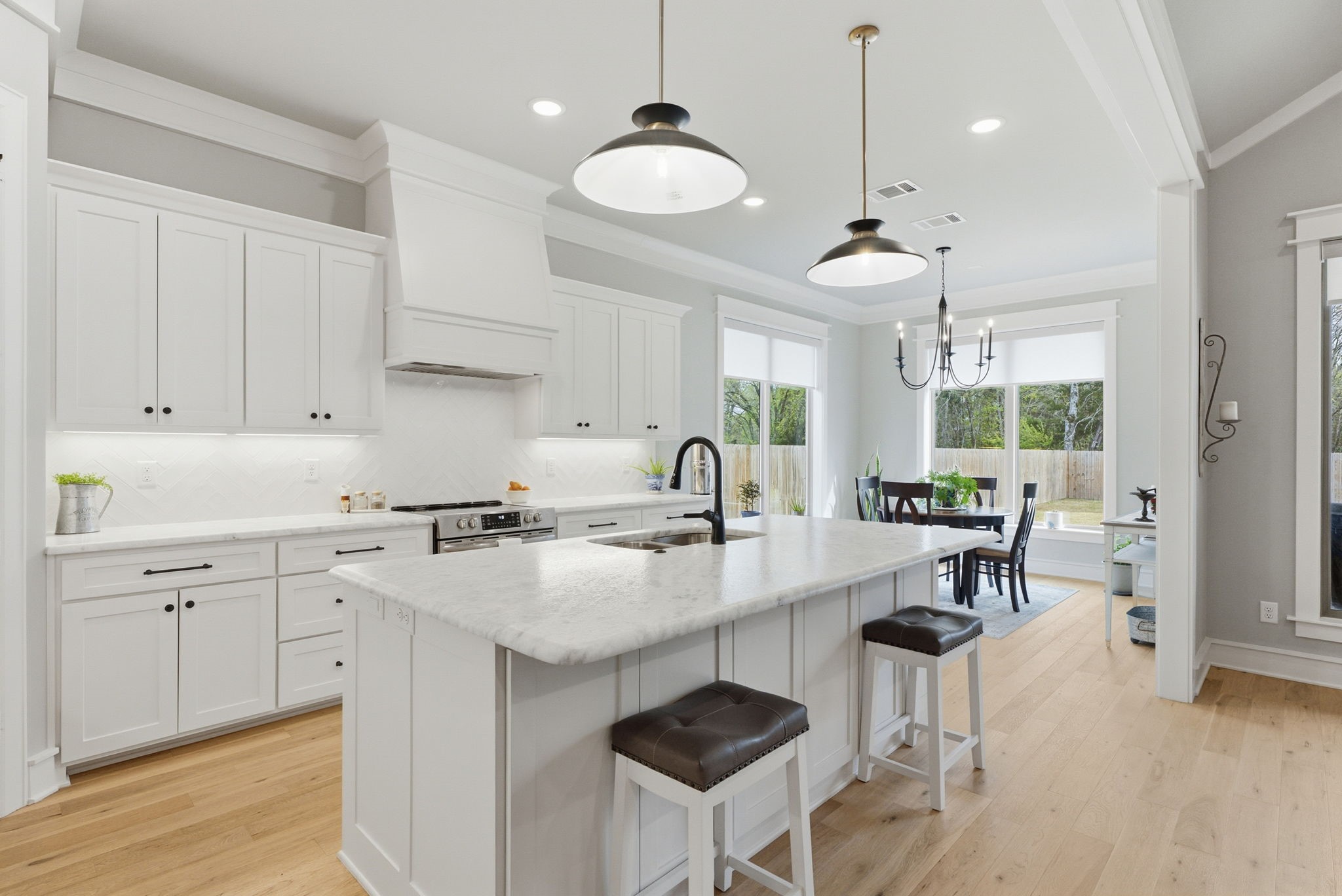 416 Deer Point Cove Chandler TX 75758