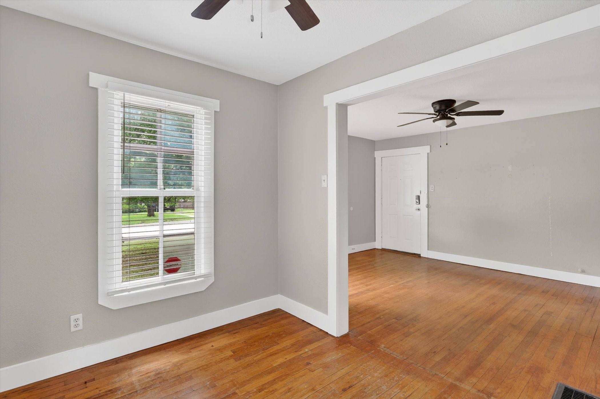 3208 Sandage Avenue Fort Worth TX 76109