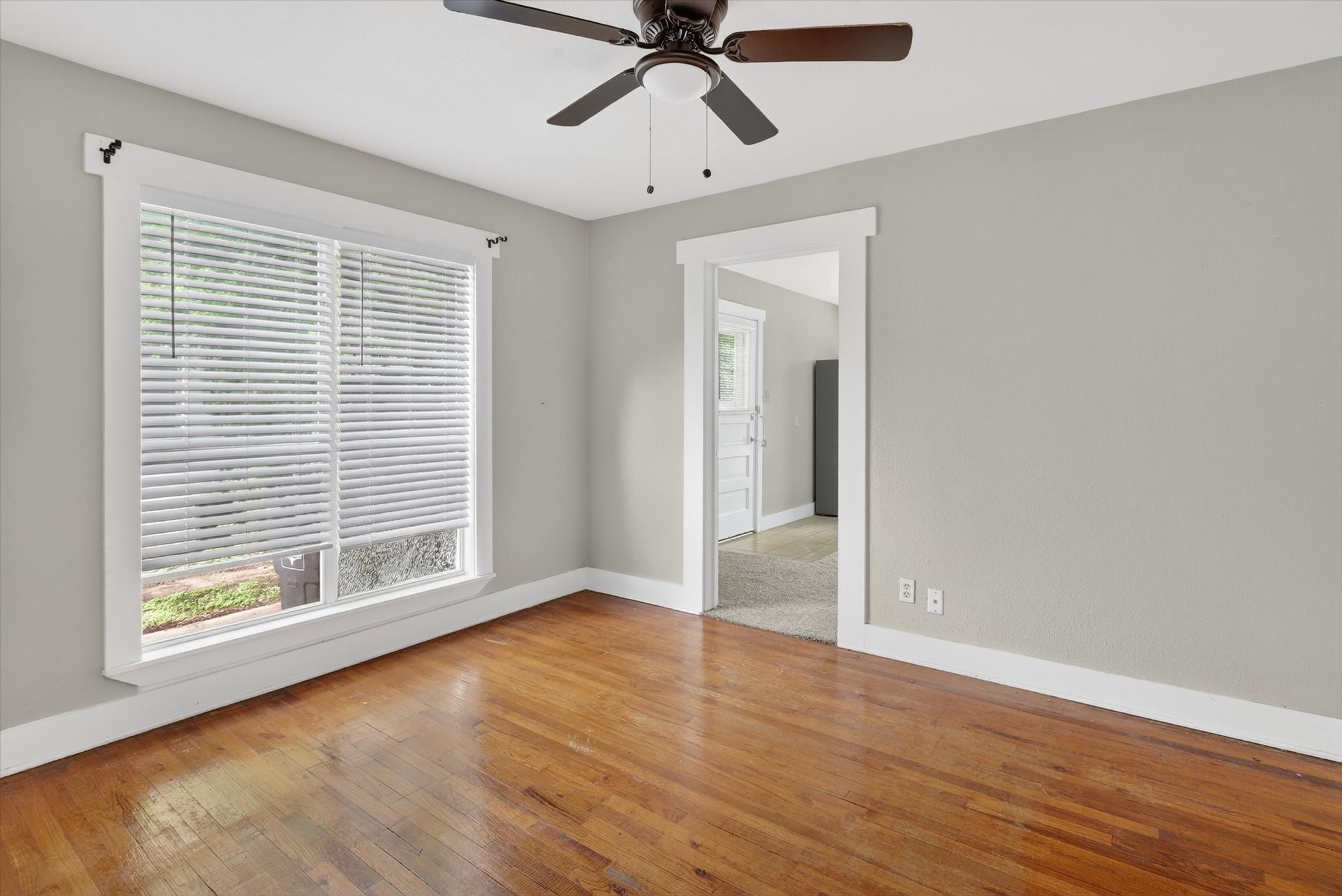 3208 Sandage Avenue Fort Worth TX 76109