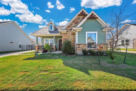 1585 Lizzie Lane Burleson TX 76028