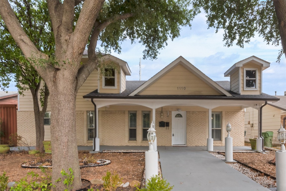 1110 Cabana Lane Garland TX 75042
