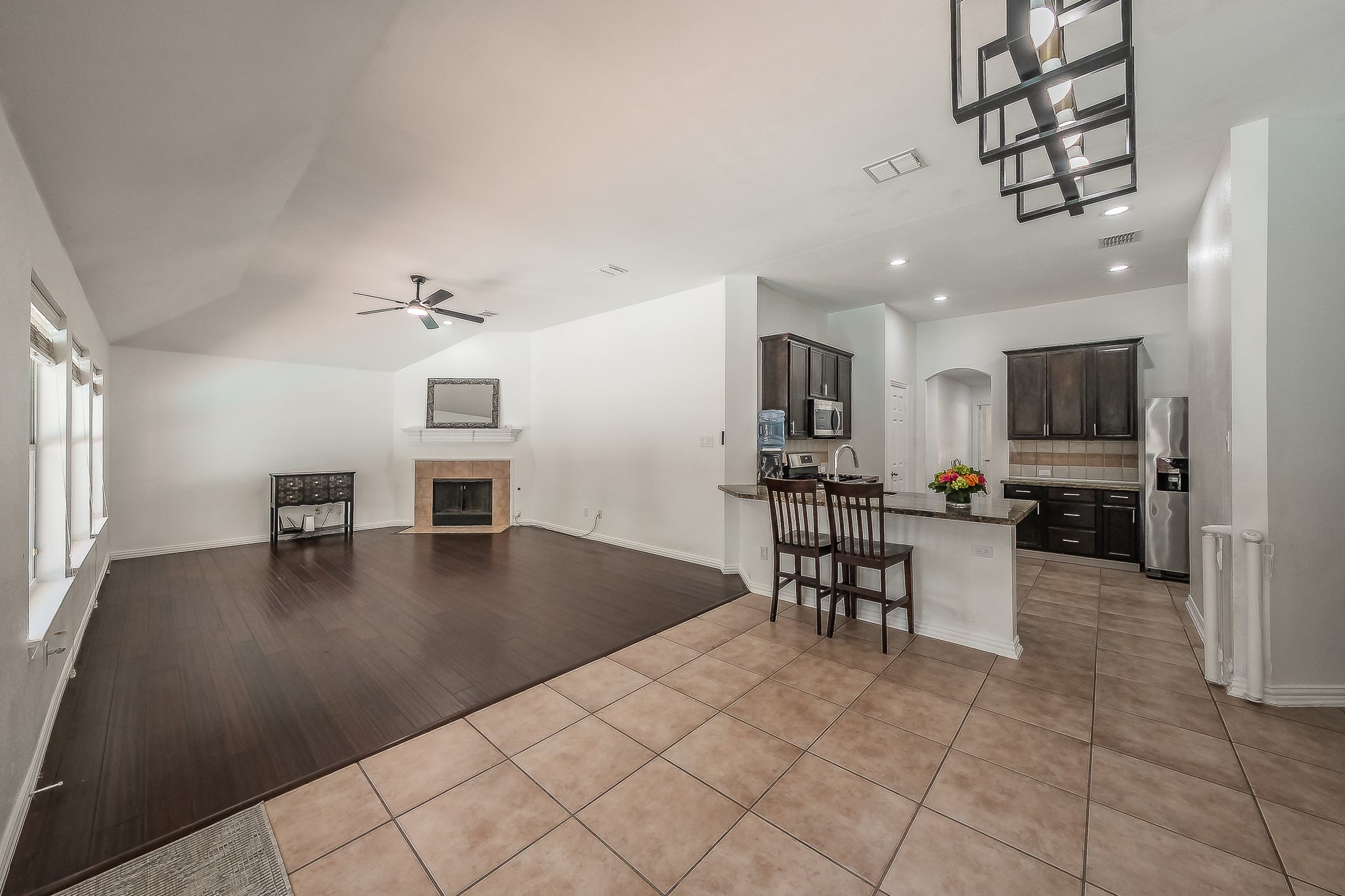 1011 Fleetwood Cove Drive Grand Prairie TX 75052