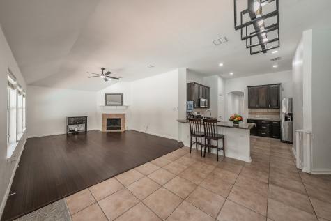 1011 Fleetwood Cove Drive Grand Prairie TX 75052