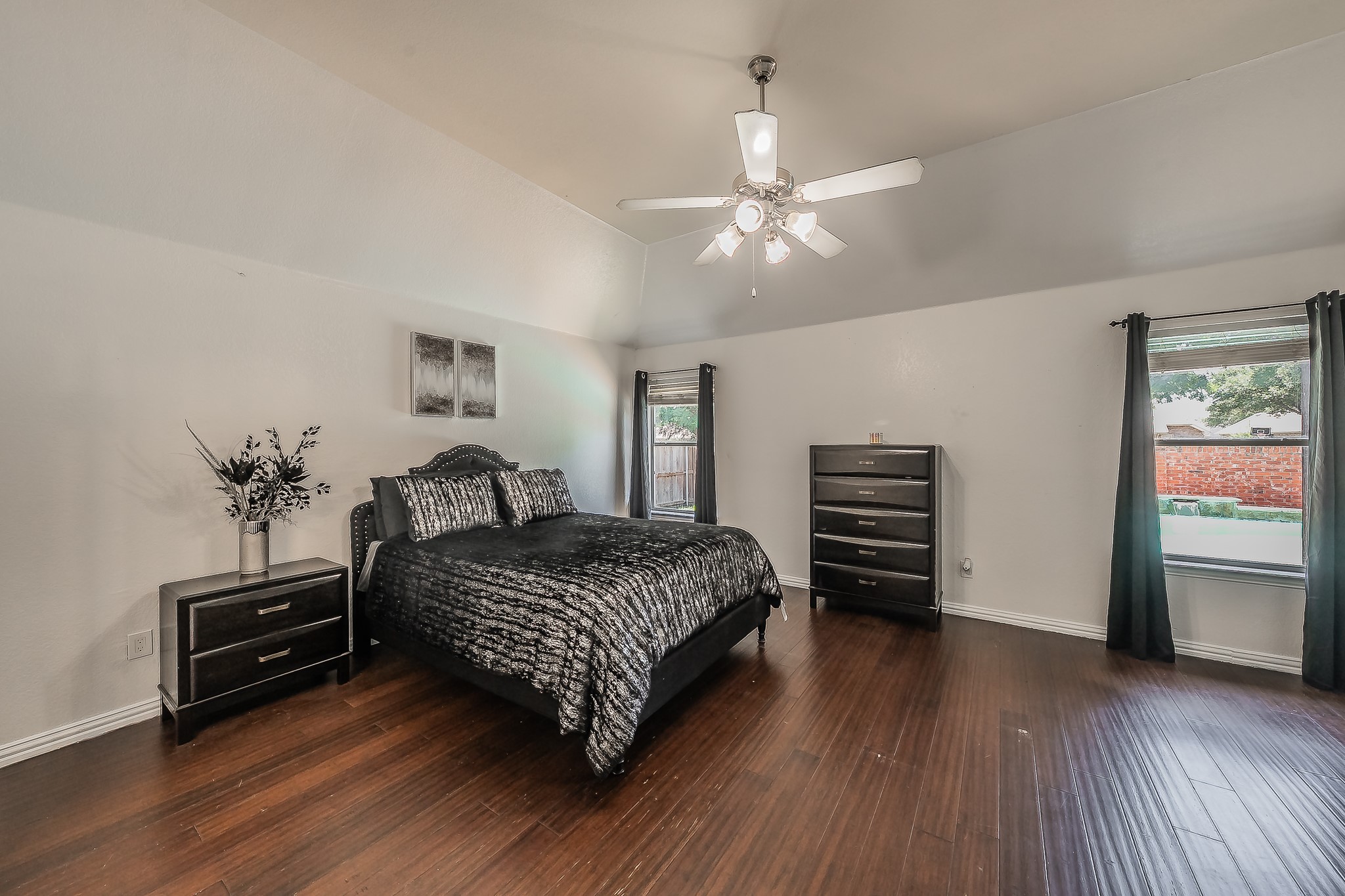 1011 Fleetwood Cove Drive Grand Prairie TX 75052