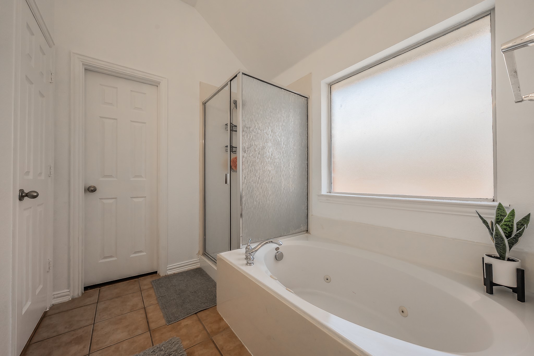 1011 Fleetwood Cove Drive Grand Prairie TX 75052