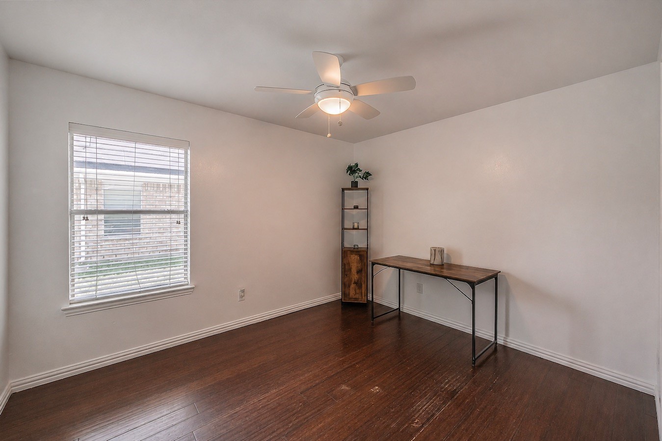 1011 Fleetwood Cove Drive Grand Prairie TX 75052